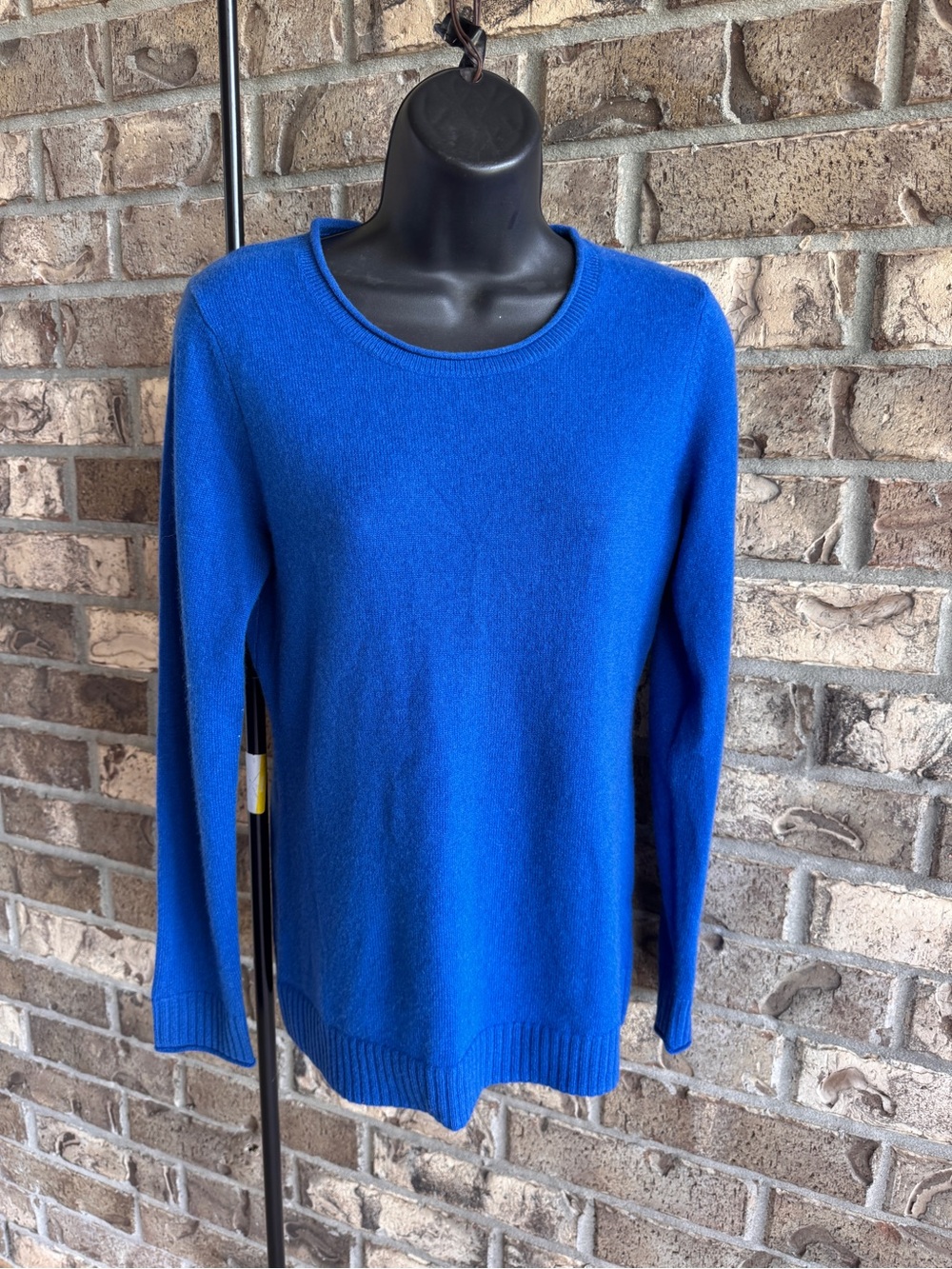 Talbots 100% Cashmere Blue Crewneck Sweater XS Soft Knit Pullover